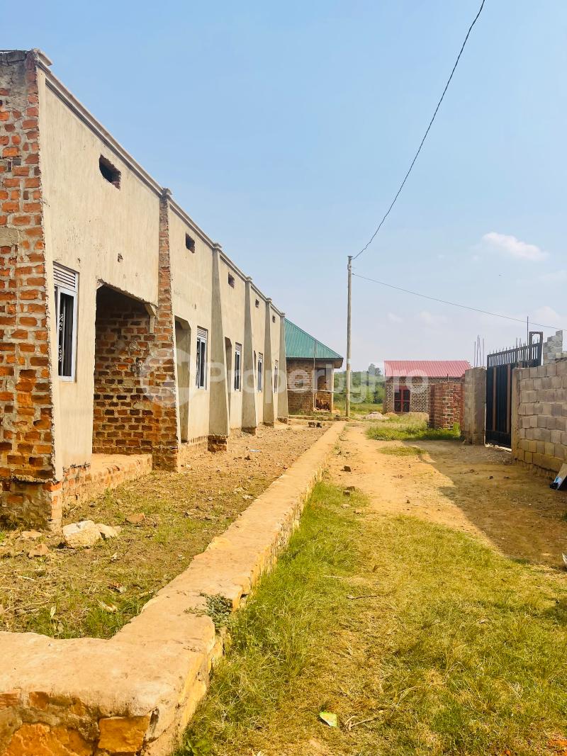 5 bedroom Commercial Property for sale Magigye Gayaza Wakiso Central - 0