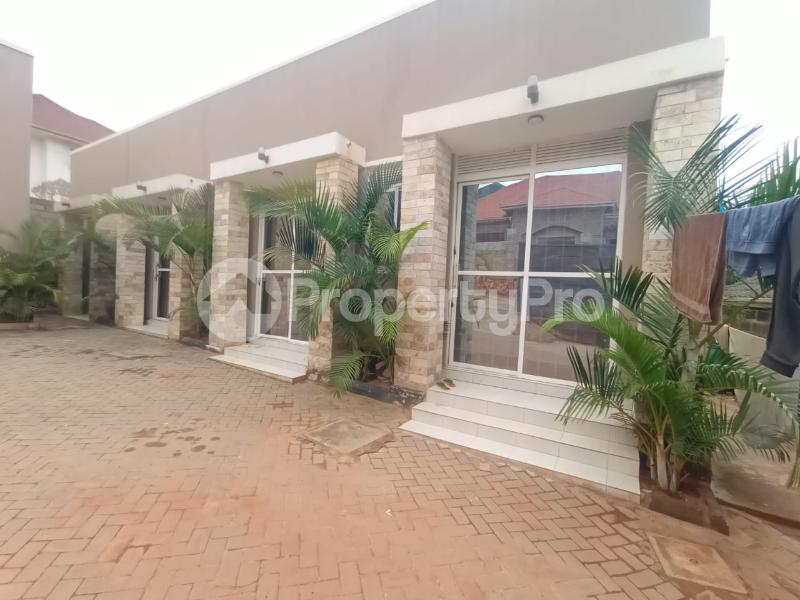 1 bedroom mini flat  Bungalow Apartment for sale Kyanja town  Kampala Central Kampala Central - 4