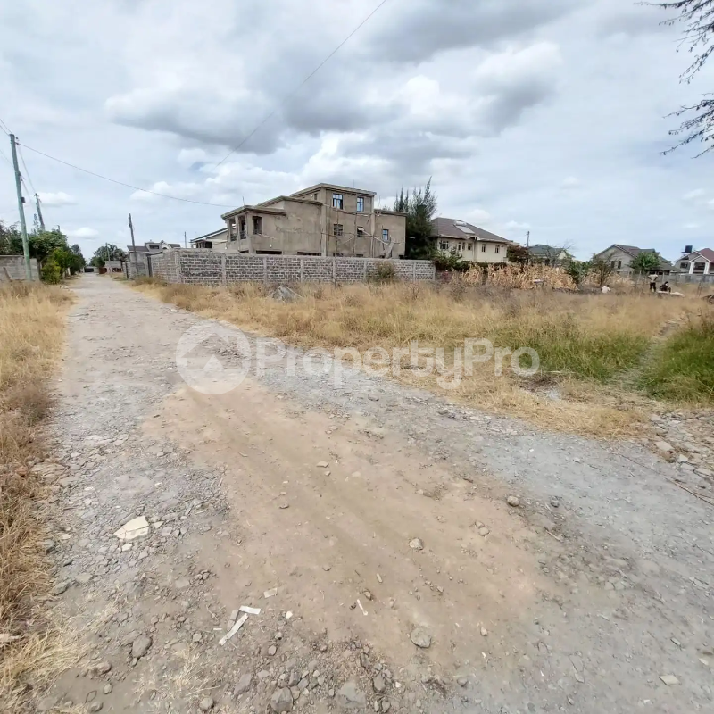 Land for sale Syokimau Nairobi