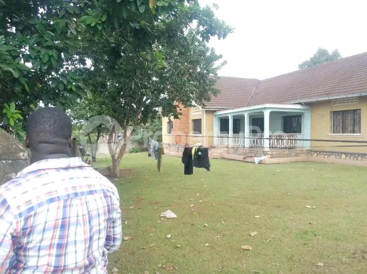 Land for sale Kireka road  Kampala Central - 6