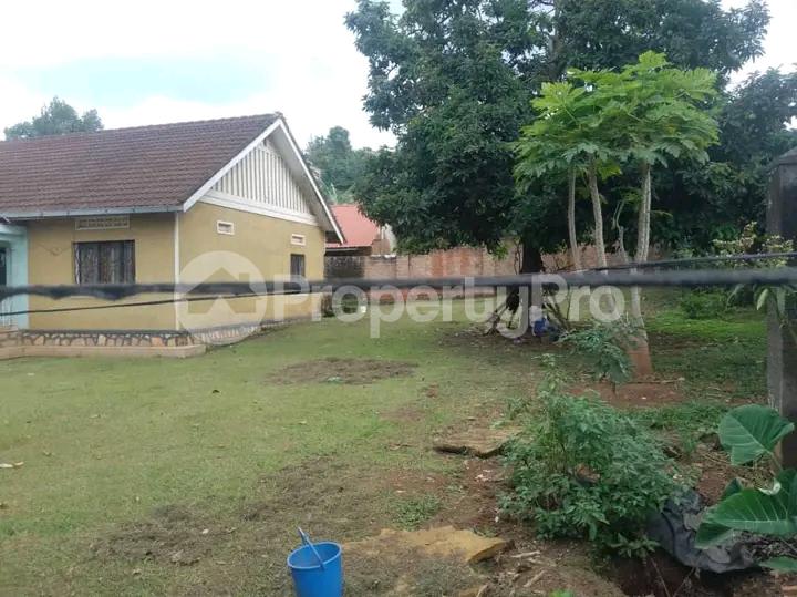 Land for sale Kireka road  Kampala Central - 3