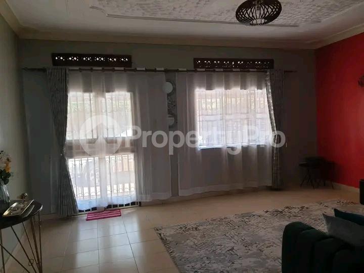 5 bedroom Bungalow Apartment for sale Kyaliwajjala road  Kira Wakiso Central - 2