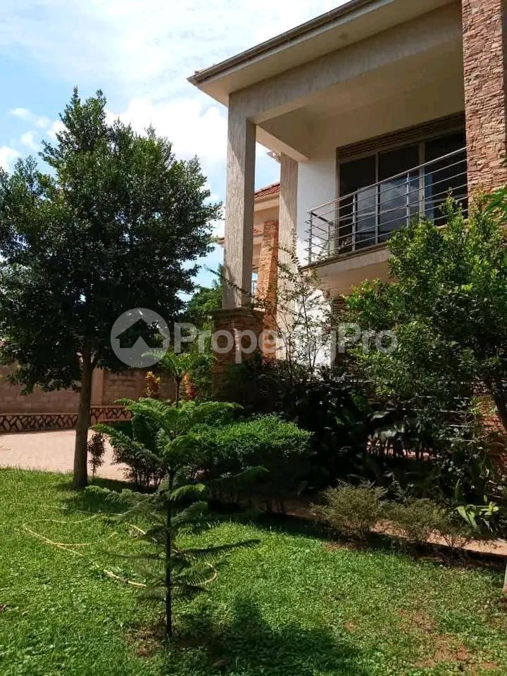 Apartment for sale Rubaga lungujja road  Kampala Central - 5