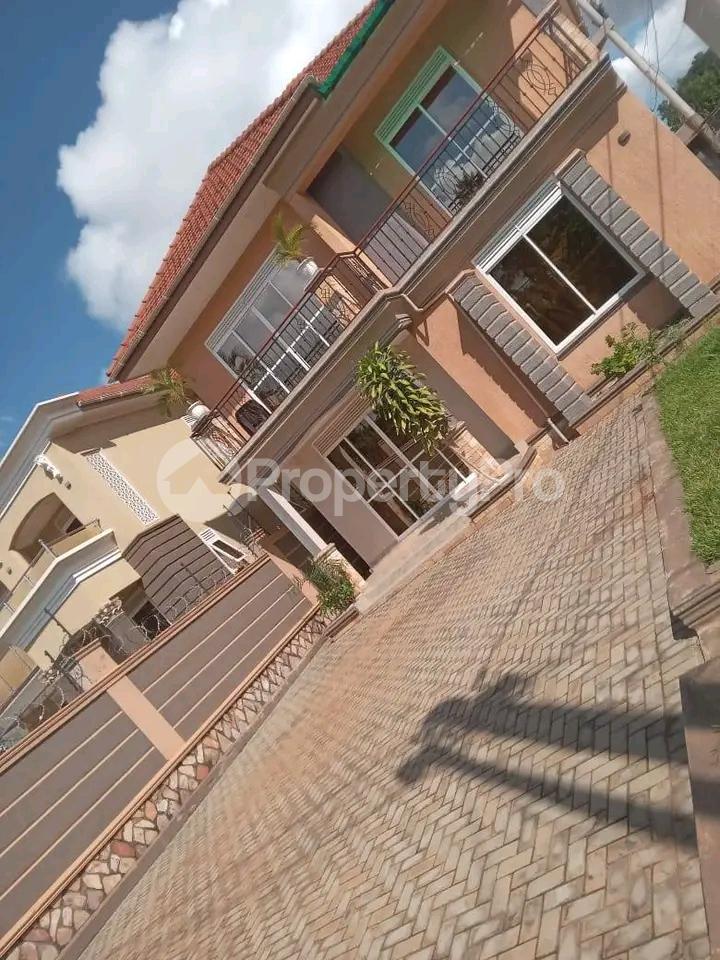 5 bedroom Apartment for sale Kira town  Kampala Central Kampala Central - 1
