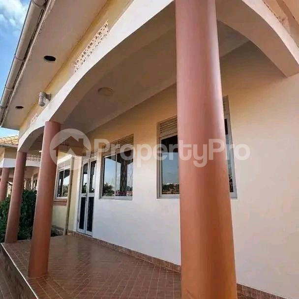 1 bedroom mini flat  Apartment for sale Najjera road  Kampala Central Kampala Central - 3