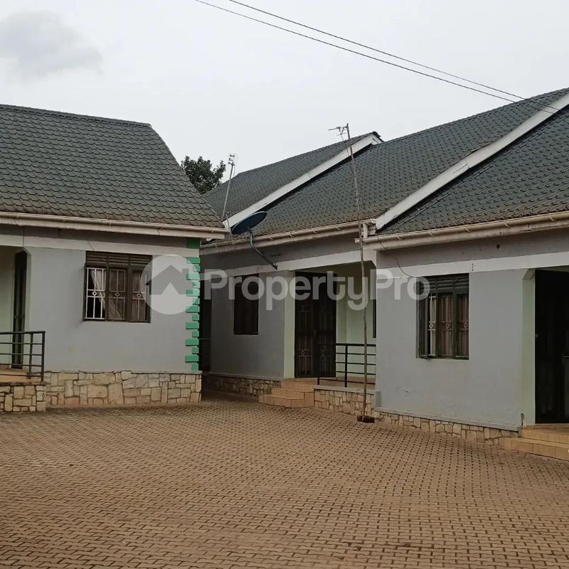 2 bedroom Apartment Block Apartment for sale Namugongo town  Kira Wakiso Central - 3