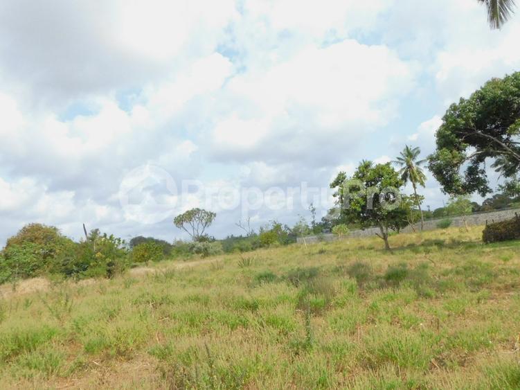 Land for sale Mtwapa Mombasa - 0