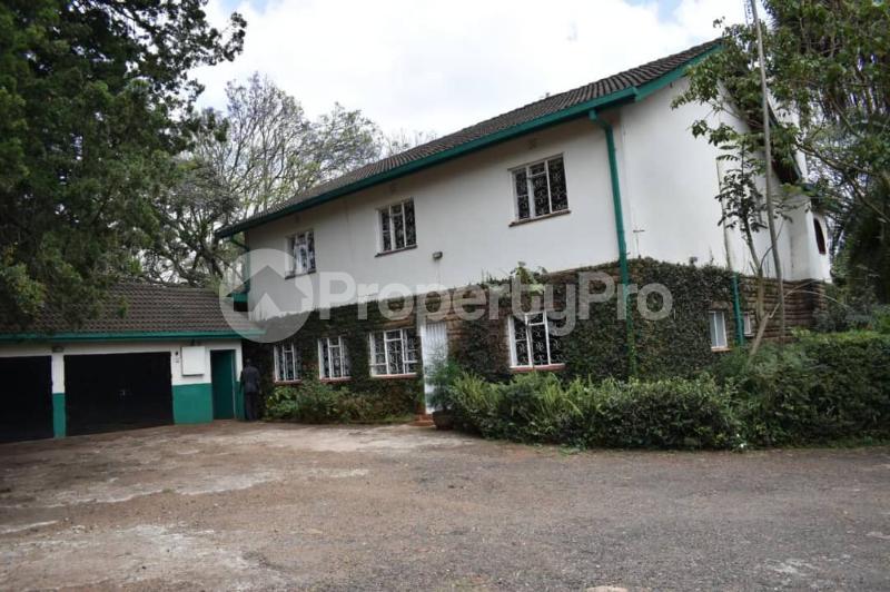 6 bedroom Townhouse for sale Thigiri Nairobi