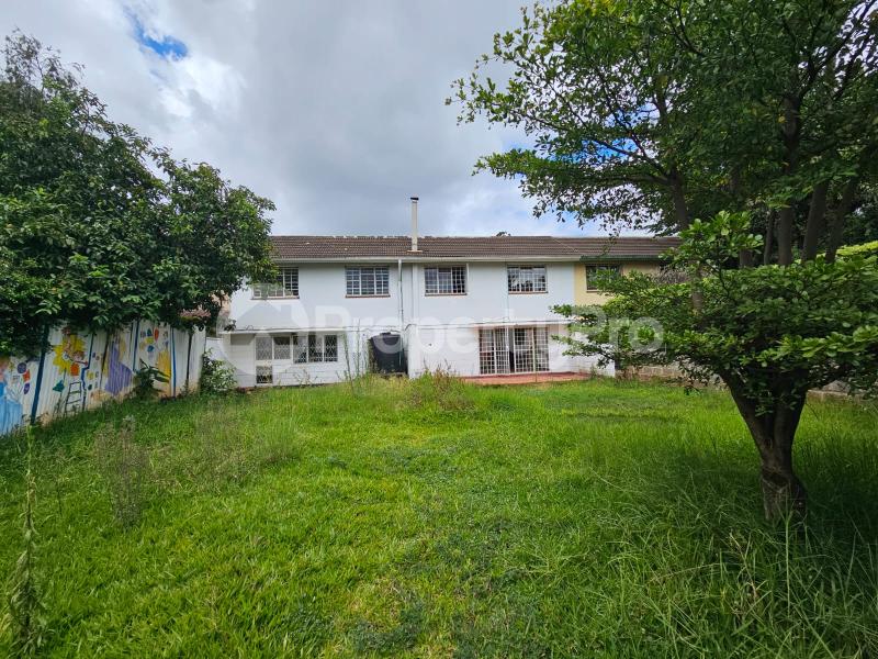 6 bedroom Townhouses Houses for rent Lavington Nairobi