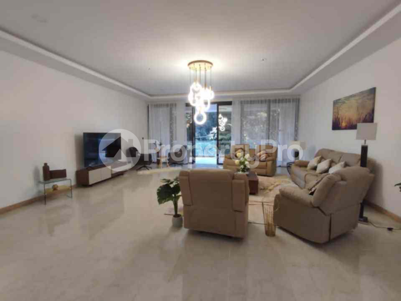6 bedroom Flat&Apartment for sale Spring Valley Westlands Nairobi
