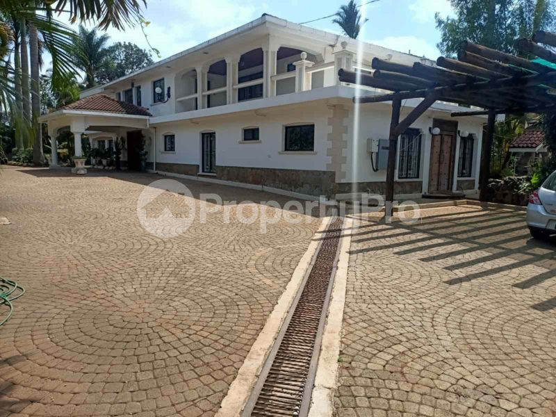 6 bedroom Houses for sale Lavington Nairobi