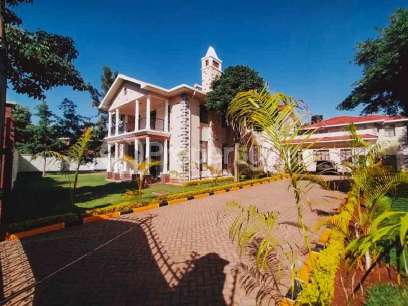 6 bedroom Houses for rent Karen Nairobi - 0