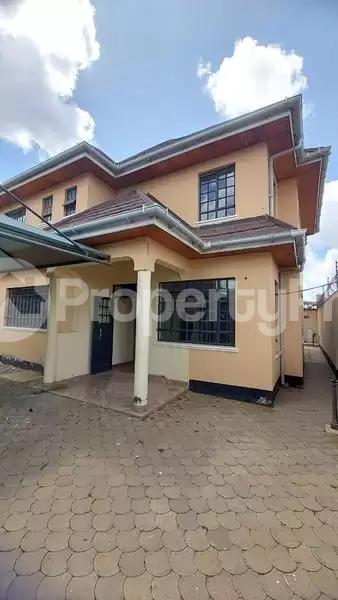 6 bedroom Townhouse for rent Kamakis Ruiru