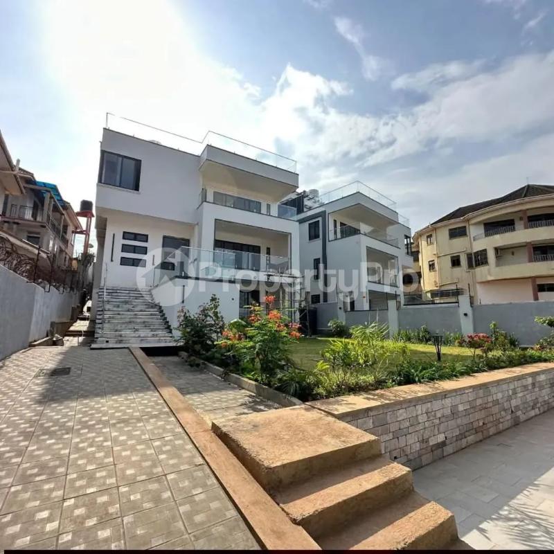 6 bedroom Villa for sale Munyonyo  Kampala Central Kampala Central - 0