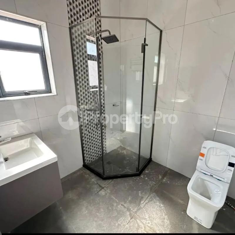 6 bedroom Villa for sale Munyonyo  Kampala Central Kampala Central - 4