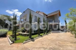 6 bedroom Houses for sale Karen Nairobi