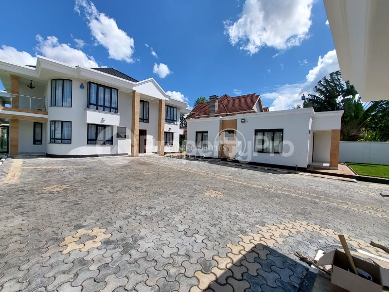 6 bedroom Townhouse for sale Kiambu Road Nairobi