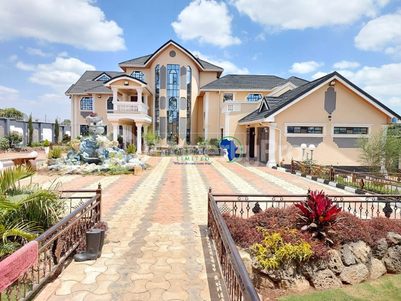 6 bedroom Townhouse for sale Runda Nairobi