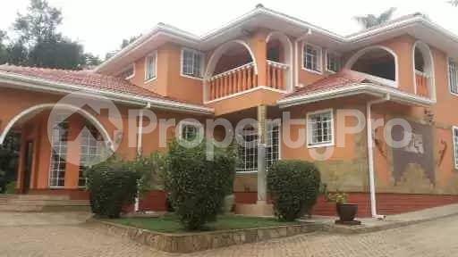 6 bedroom Flat&Apartment for sale Runda Nairobi
