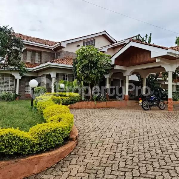 6 bedroom Houses for rent Runda Nairobi