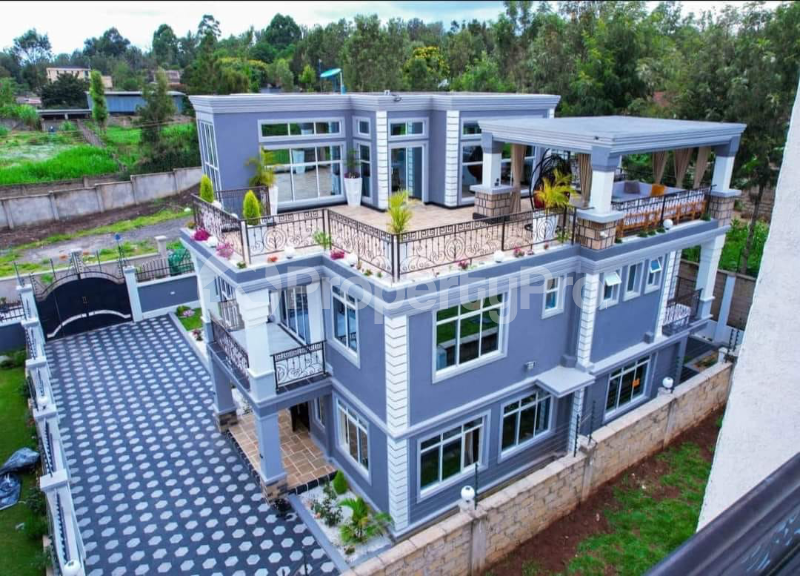 6 bedroom Townhouse for sale Ngong Kajiado