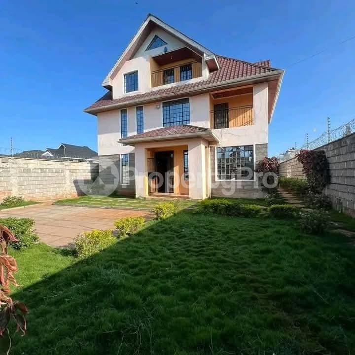 6 bedroom Townhouse for sale Syokimau Nairobi