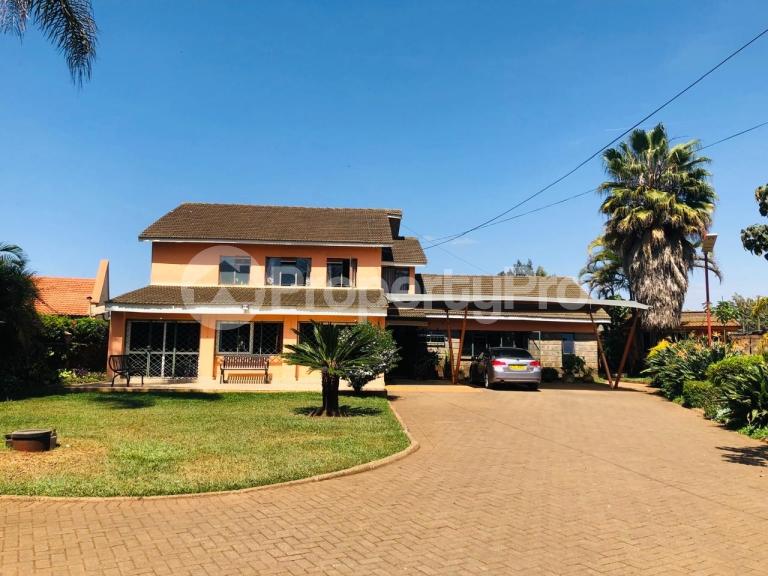 6 bedroom Townhouse for sale Mountain View Nairobi