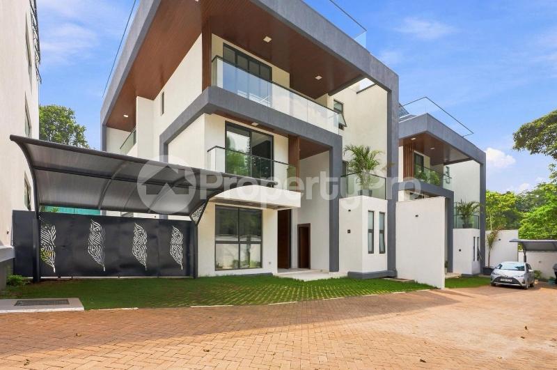 6 bedroom Townhouse for sale Off James Gichuru road Lavington Nairobi