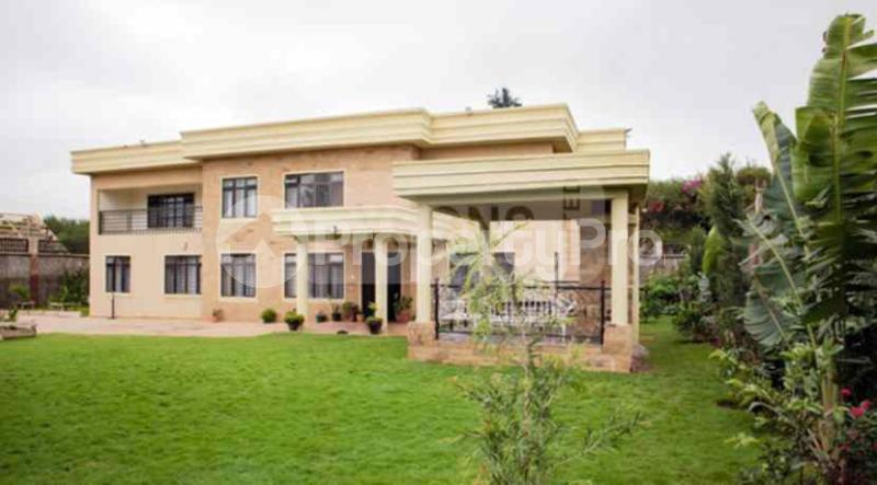 6 bedroom Townhouse for sale Ongata Rongai Kajiado