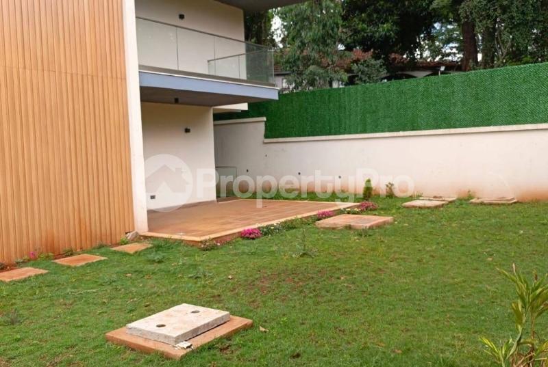 6 bedroom Townhouse for sale Lavington Nairobi