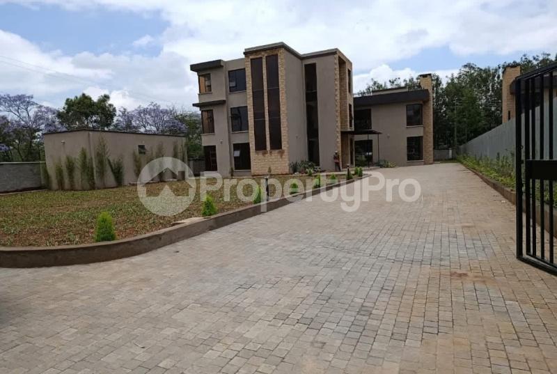 6 bedroom Townhouse for sale Karen Nairobi