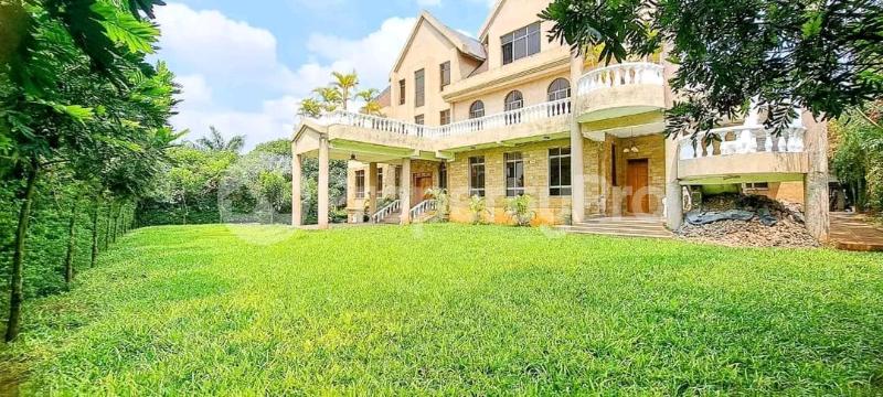 6 bedroom Townhouse for rent Off  Kiambu Road Nairobi