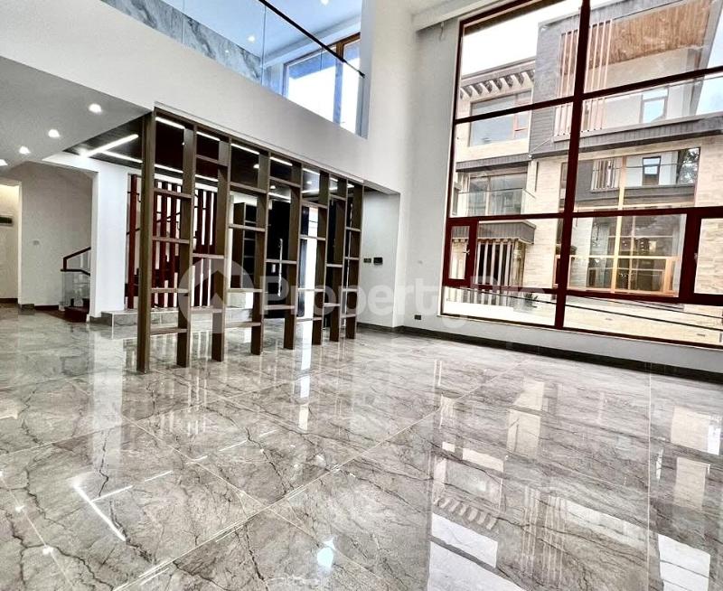 6 bedroom Townhouse for sale Lavington Nairobi