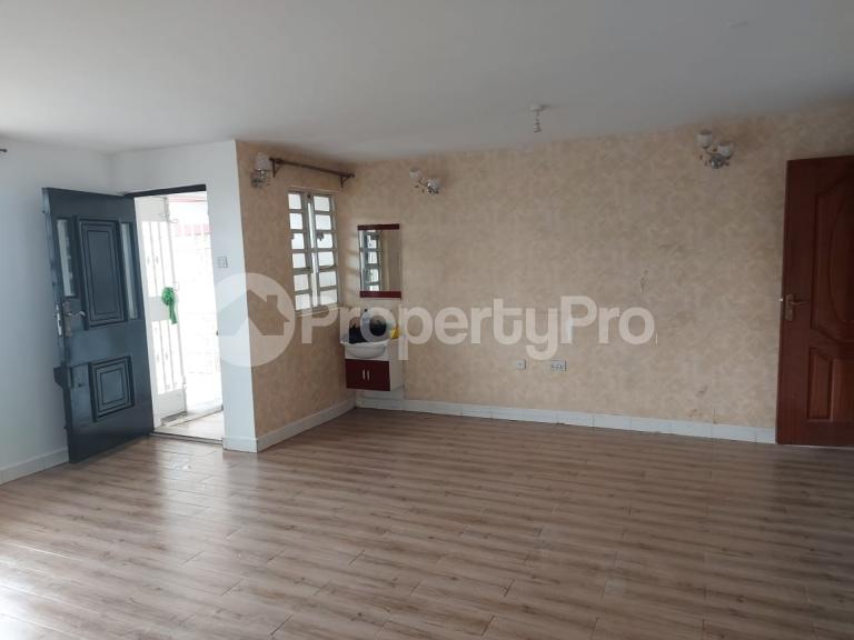 6 bedroom Houses for sale Donholm Nairobi