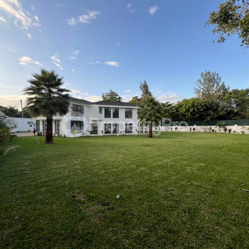 6 bedroom Houses for rent Runda Nairobi