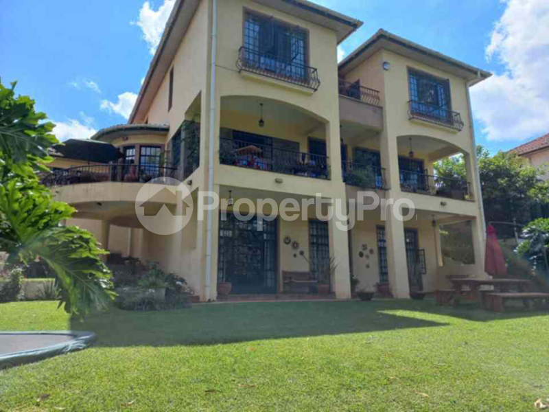 6 bedroom Townhouse for sale Lower Kabete Nairobi