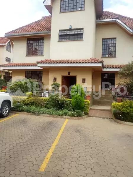 6 bedroom Houses for sale Lavington Nairobi