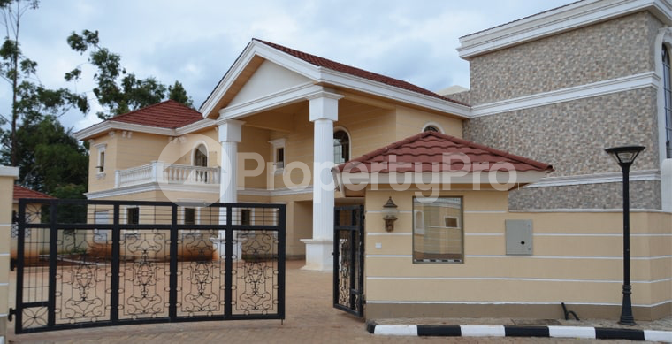 6 bedroom Houses for sale Karen Nairobi