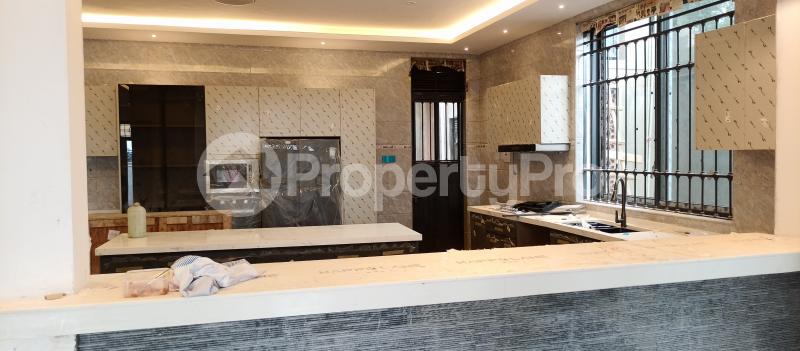 6 bedroom Villa for sale Kira kimwanyi  Kira Wakiso Central - 6