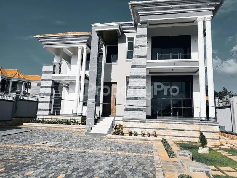 6 bedroom Bungalow Apartment for sale Kira mamerito road  Kira Wakiso Central - 2
