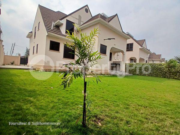 6 bedroom Flat&Apartment for sale Syokimau Nairobi