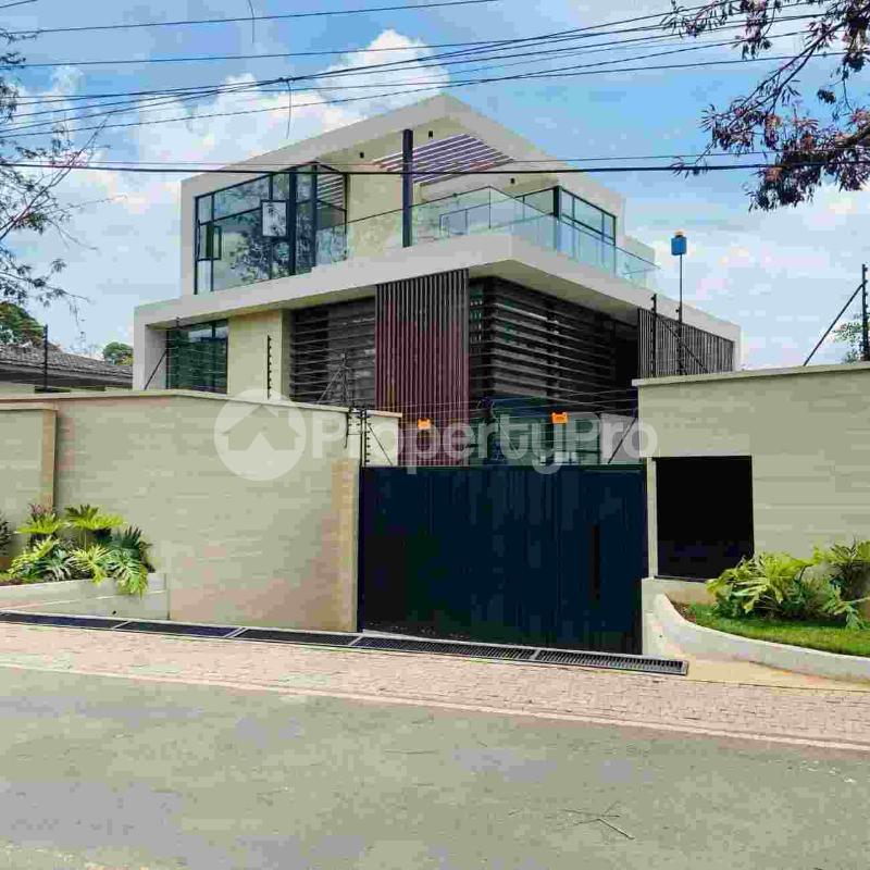 6 bedroom Townhouse for sale Off James Gichuru road Lavington Nairobi