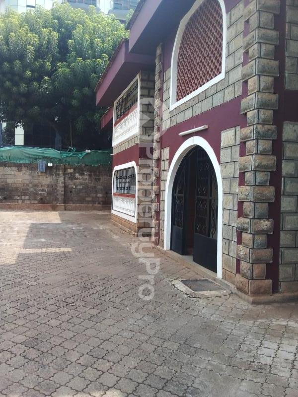 3 bedroom Rooms Flat&Apartment for rent Rhapta Road Westlands Area Westlands Nairobi