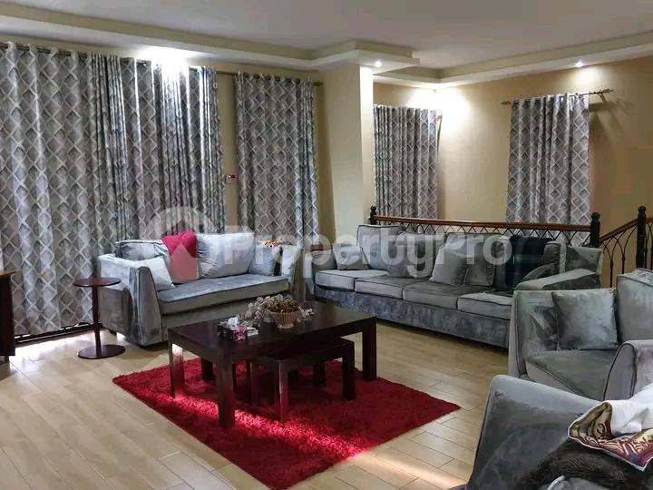 6 bedroom Apartment for rent Kiwaatule road  Kampala Central Kampala Central - 6