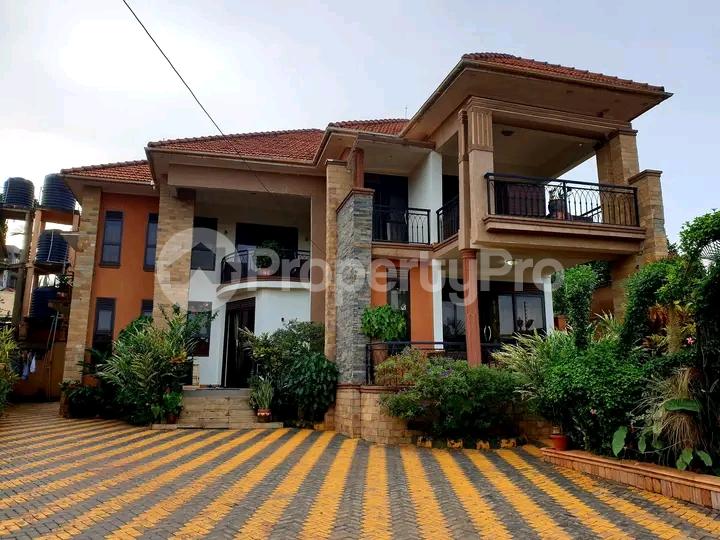 6 bedroom Apartment for rent Kiwaatule road  Kampala Central Kampala Central - 14