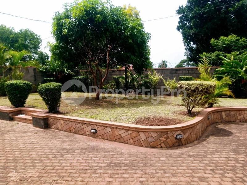 6 bedroom Bungalow Apartment for sale Kira road  Kampala Central Kampala Central - 2