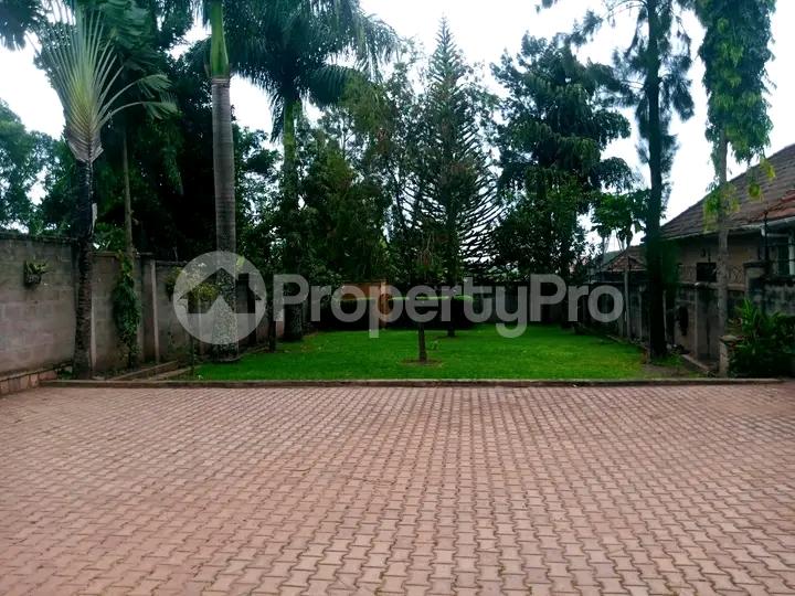 6 bedroom Bungalow Apartment for sale Namugongo road  Kampala Central Kampala Central - 7