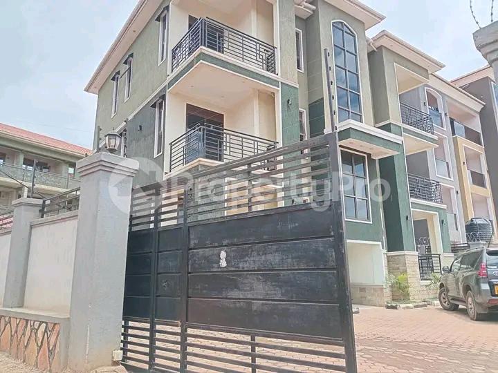 1 bedroom mini flat  Apartment Block Apartment for sale Kyanja road  Kampala Central Kampala Central - 1