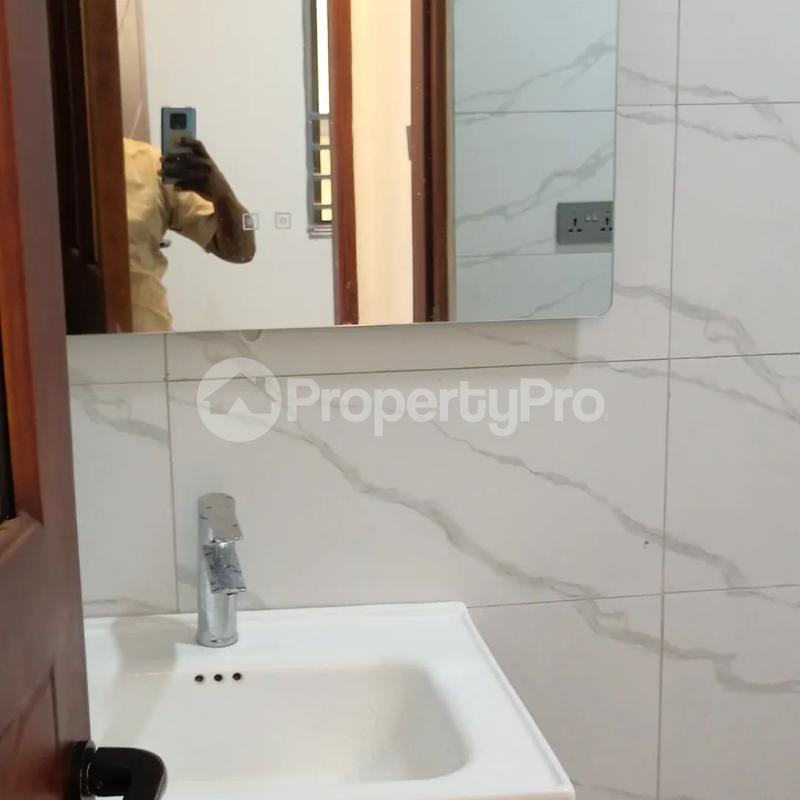 1 bedroom mini flat  Apartment Block Apartment for sale Lubaga  Kampala Central Kampala Central - 5