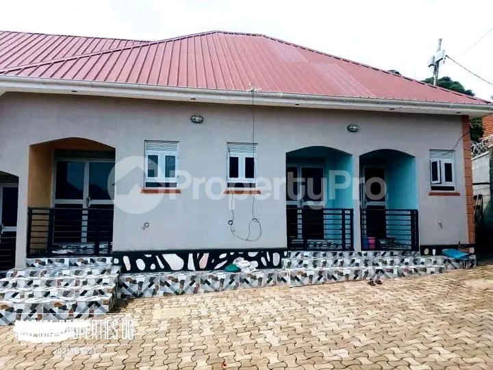 1 bedroom mini flat  Apartment for sale Bweyogerere kiwanga Kampala Central Kampala Central - 2